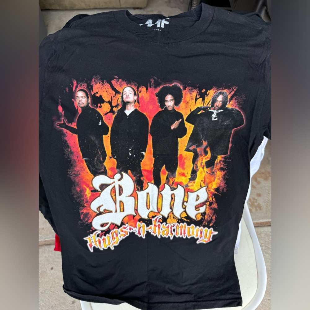 Bone thugs in harmony graphic tee.
